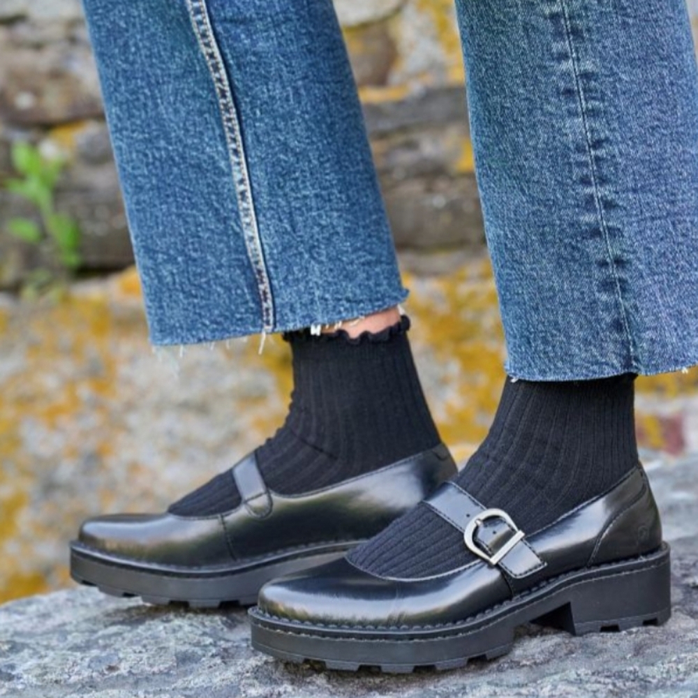 Born Casandra Black Mary Jane Flats